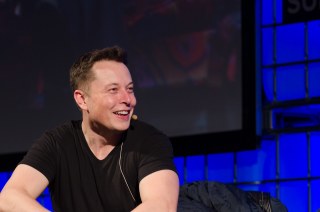 Artificial Intelligence soon make humans look like monkeys-Elon musk